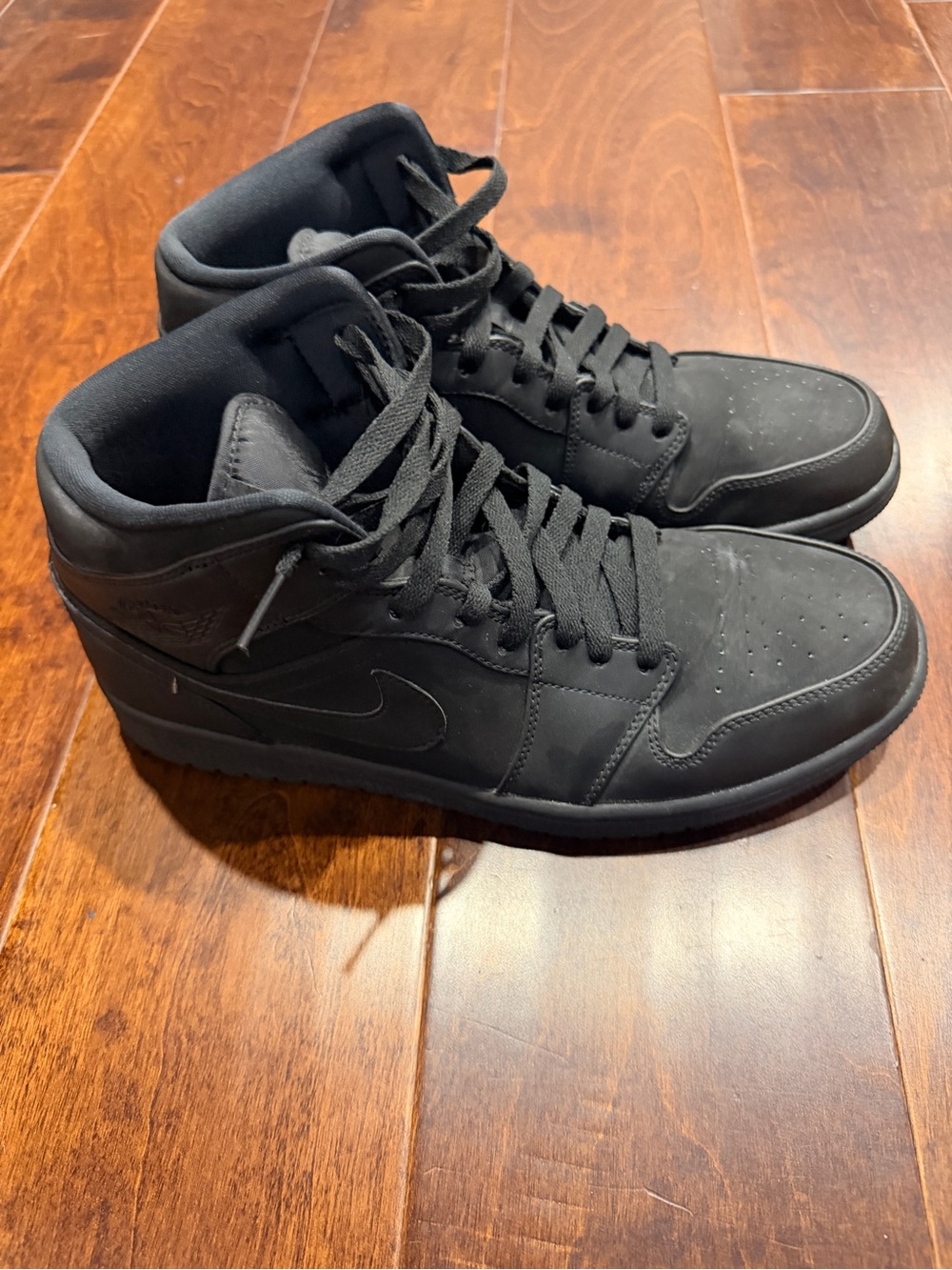 Nike Men’s Air Jordan Mid-Top Sneakers in Black